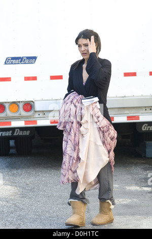 Jessica Szohr The cast of 'Gossip Girl' on set in Manhattan New York City, USA - 20.09.10 Stock Photo