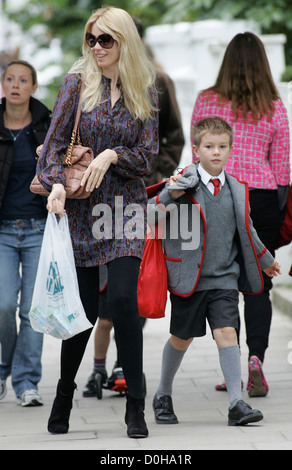 Claudia Schiffer walking her son Caspar to school London, England - 16.09.10 Stock Photo