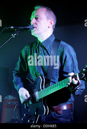 Eugene Kelly of The Vaselines performing at Liverpool Static Gallery ...