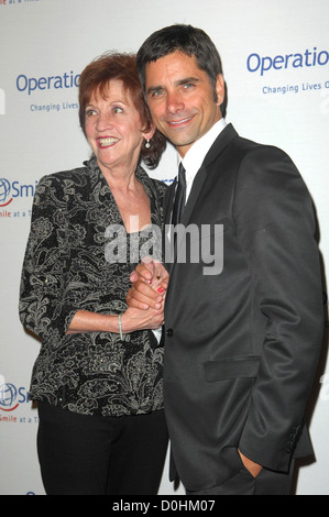 John Stamos and his mother Loretta Operation Smile's 2010 Smile Gala held at The Beverly Hilton Hotel Beverly Hills, California Stock Photo