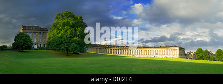 A panoramic view of the Royal Crescent in Bath.