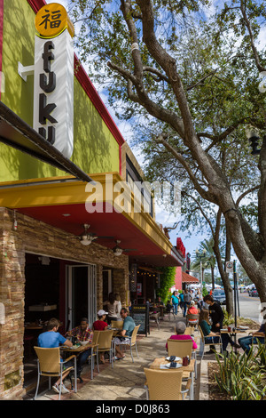 Sidewalk restaurant on Clematis Street in historic downtown West Palm Beach, Treasure Coast, Florida, USA Stock Photo