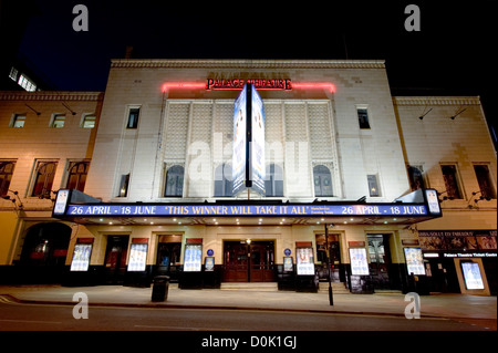 The Palace Theater Manchester Stock Photo - Alamy