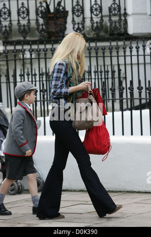 Claudia Schiffer walking her son Caspar to school London, England - 30.09.10 Stock Photo