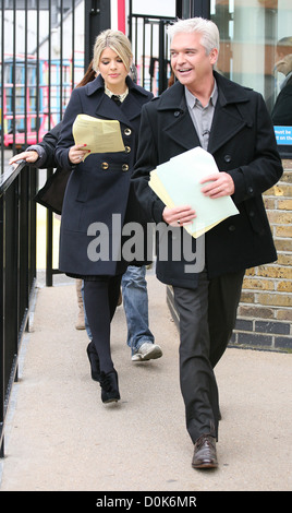 Holly Willoughby and Phillip Schofield outside the ITV studios London, England - 05.10.10 Stock Photo