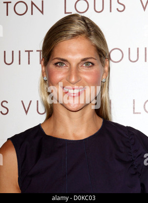 Gabrielle Reece Opening Of Louis Vuitton Santa Monica To Benefit Heal The Bay Held The Annenberg Beach House Santa Monica, Stock Photo