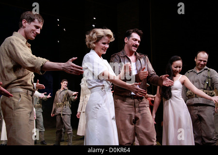 Andrew Samonsky, Kelli O'Hara, Paulo Szot, Li Jun Li, Danny Burstein and cast Closing night of the Lincoln Center Theater Stock Photo