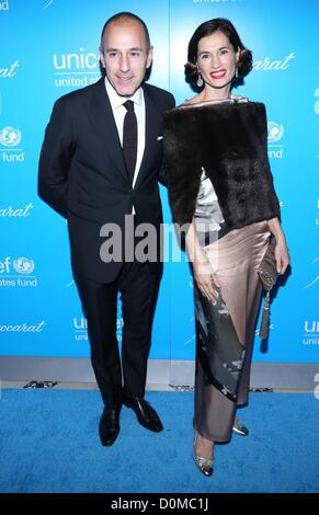 Matt Lauer, Annette Lauer at arrivals for The Eighth Annual UNICEF Snowflake Ball, Cipriani Restaurant 42nd Street, New York, NY November 27, 2012. Photo By: Andres Otero/Everett Collection?Alamy live news. USA.  Stock Photo