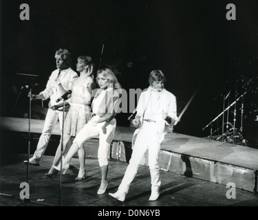 BUCKS FIZZ  UK pop group about 1983. See Description below for names. Photo Robin Ridley Stock Photo