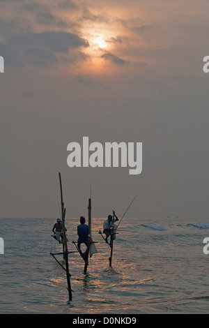Fisherman on a pole hi-res stock photography and images - Page 14 - Alamy
