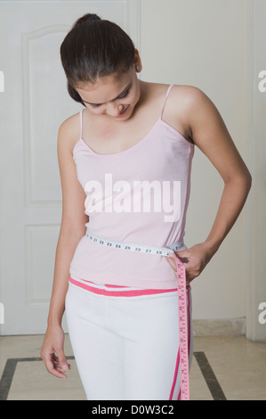 24 inch waist hi-res stock photography and images - Alamy