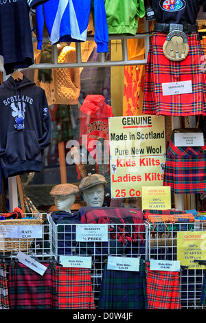 Shop selling Scottish clothing and regalia, Royal Mile, Edinburgh, Scotland Stock Photo