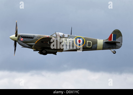 Supermarine Spitfire Mk Vb AB910 Royal Air Force Battle of Britain Memorial Flight (RAF BBMF). Stock Photo
