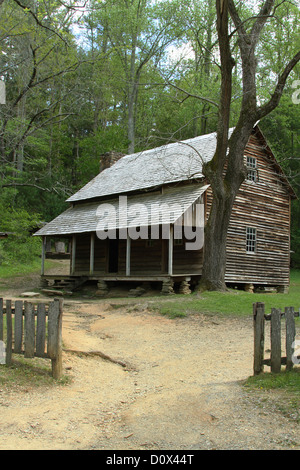 Tipton Cabin, Cades Cove, Great Smoky Mountains National Park ...