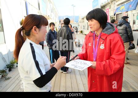 Natori, Miyagi, Japan. Hitomi Obara (JPN), DECEMBER 2, 2012 :  Japan Delegation of London Olympic & Paralympic Games  Friendship visit  in Ofunato, Iwate, Japan.  (Photo by AFLO SPORT) [1156] Stock Photo