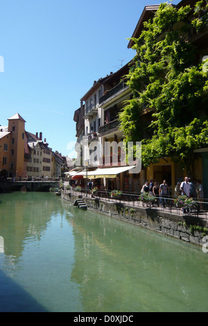 France, Europe, Annecy, Haute-Savoie, Old Town, river, flow, Stock Photo