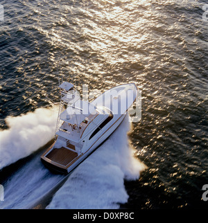 Aerial view of a boat sailing through an Atoll Stock Photo - Alamy
