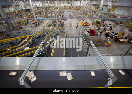 Inside the internet retailer, Amazon's Swansea distribution centre. Dec 2012 Stock Photo