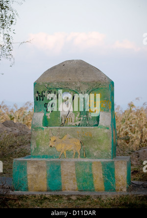 Grave Decorated With The Portrait Of The Dead Warrior, Hosanna, Ethiopia Stock Photo