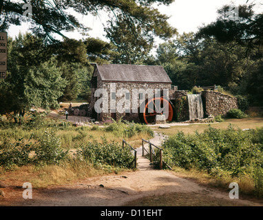 1980s HISTORIC LANDMARK WAYSIDE INN GRIST MILL BUILT 1929 SUDBURY MA USA Stock Photo