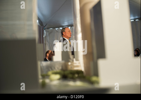 New York Mayor Michael Bloomberg attends News Corp.'s Global Energy ...