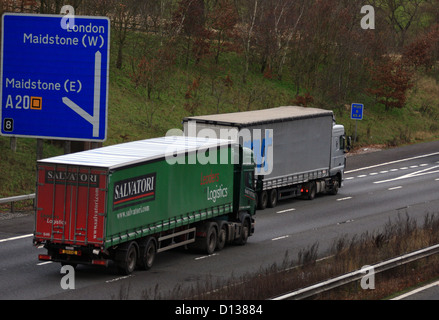 Traffic traveling along the M20 motorway in Kent, England Stock Photo