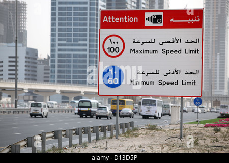 Dubai, United Arab Emirates, sign Radarkontrolle