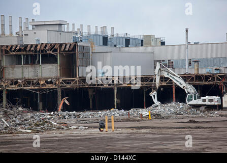 Wixom, Michigan - Demolition of part of Ford's Wixom Assembly plant. The plant was once Ford's largest North American assembly plant. It has been closed since 2007. Stock Photo