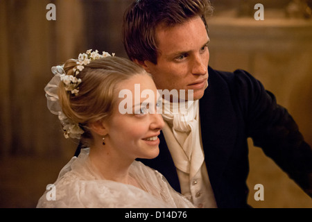 LES MISERABLES (2012) AMANDA SEYFRIED, EDDIE REDMAYNE, TOM HOOPER (DIR) 016 MOVIESTORE COLLECTION LTD Stock Photo