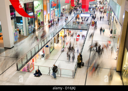 An internal shot of Manchester Arndale shopping centre during the Christmas lead up period. Stock Photo