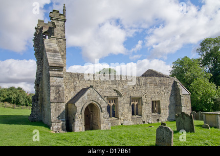 The ruined church of St Martin in the deserted village of Wharram Percy Stock Photo