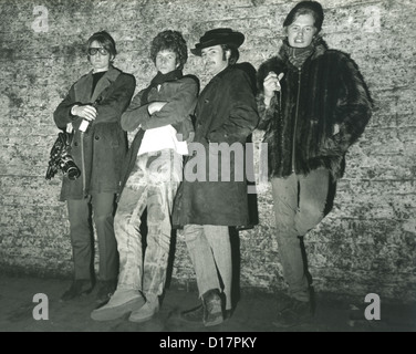 THE BYRDS US pop group in London, February 1967 from l: Roger McGuinn, Chris Hillman, Dave Crosby, Mike Clark Stock Photo