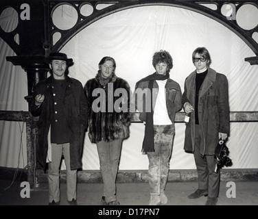THE BYRDS  US pop group in London in February 1967 from l: Dave Crosby, Mike Clark, Chris Hillman, Roger McGuinn Stock Photo