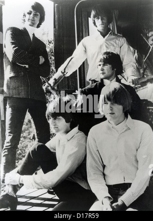 THE BYRDS  Promotional photo of US pop group about 1965 Stock Photo