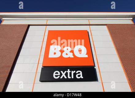 B&Q Extra store logo in Washington north east England UK Stock Photo