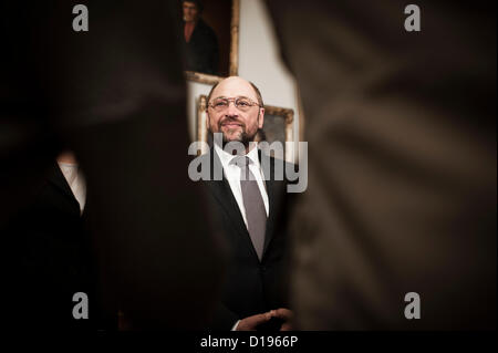 Oslo, Norway. 11/12/2012. Nobel Peace Prize winner Martin Schulz  meets the press at the Norwegian Parliament. Credit:  Alexander Widding / Alamy Live News Stock Photo