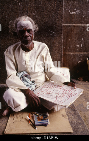 Chiromancer Palmistry / Chiromancy / Cheiromancy / Palm Reading / Chirology- An ...