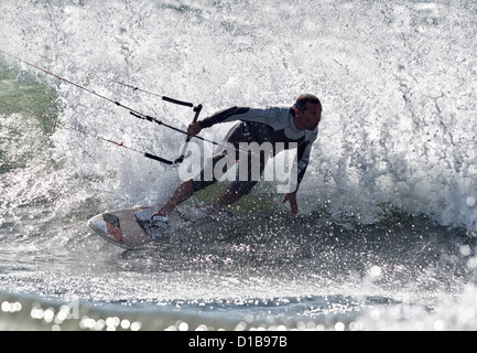 Kitesurfing. Tarifa, Costa de la Luz, Cadiz, Andalusia, Spain. Stock Photo