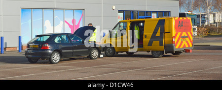 AA rescue van, AA rescue man, AA car repair, AA roadside assistance ...