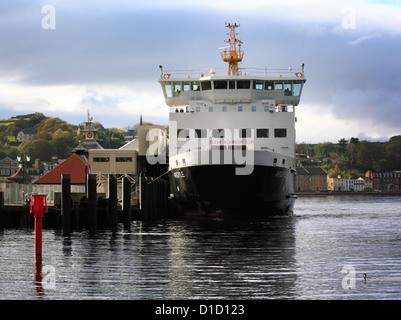 Caledonian MacBrayne Ferry MV 'Argyle' ( Earra Ghaidheal ) waits at Rothesay harbour, Isle Of Bute, Bute And Argyll, Scotland, Stock Photo