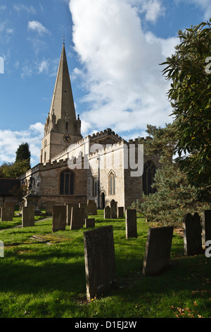 st-mary-s-church-edwinstowe-sherwood-forest-nottinghamshire-england