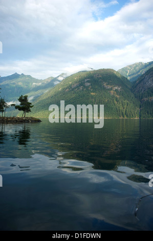 Ross Lake in the North Cascades National Park, Washington State, United States of America, North America Stock Photo
