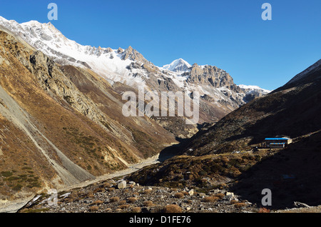 Thorung Khola Valley, Annapurna Conservation Area, Gandaki, Western Region (Pashchimanchal), Nepal, Himalayas, Asia Stock Photo