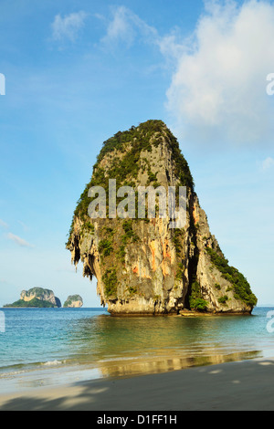 Koh Nok, Pranang Cave Beach, Rai Leh (Railay), Andaman Coast, Krabi Province, Thailand, Southeast Asia, Asia Stock Photo