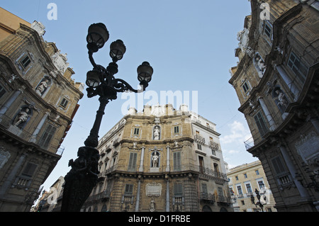 The Four Corners (Quattro Canti), Piazza Vigliena, Palermo, Italy Stock Photo