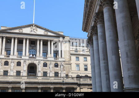 The Bank of England and Royal Exchange, Threadneedle Street, City of London, London, England, United Kingdom, Europe Stock Photo