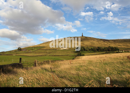 Stoodley Pike, memorial to the defeat of Napoleon, on the Pennine Way, Todmorden, West Yorkshire, Yorkshire, England Stock Photo