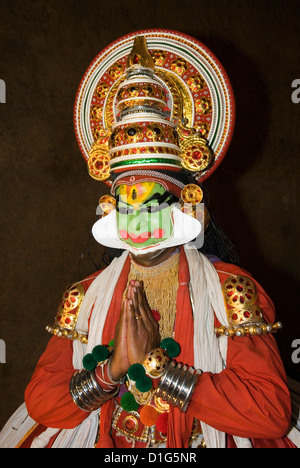 Kathakali Dancer, Kochi (Cochin), Kerala, India, Asia