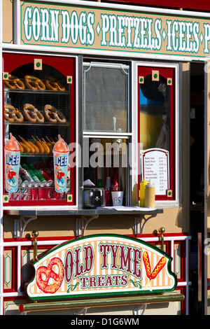 Shop selling snacks on Pier 39 in San Francisco, California, USA. Stock Photo