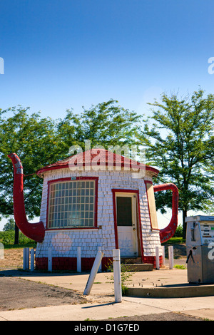 Zillah teapot gas station in Washington state. Stock Photo